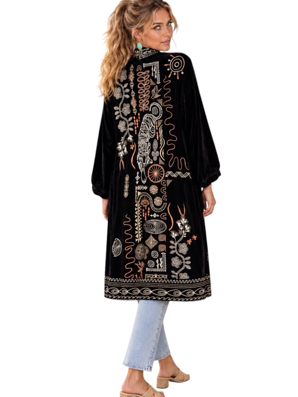 Johnny was heavily embroidered tiger VELVET BISHOP SLEEVE KIMONO-COAT NWT